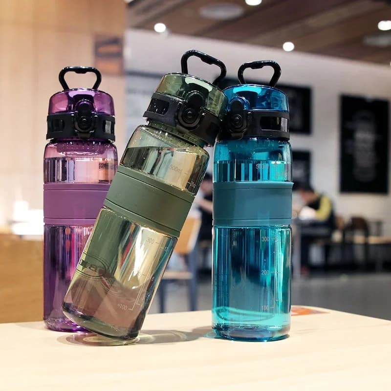 500 ml spordiveepudel kaasaskantav lekkekindel plasttops teesõelaga matkaks, jõusaali, õues sportimiseks, läbipaistev tops